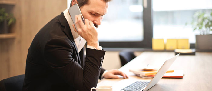 Manter contato com antigos clientes Manter contato com antigos clientes