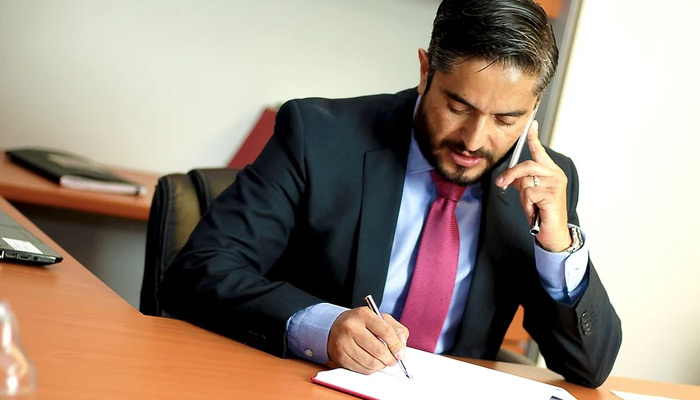 Como ter sucesso na advocacia e negociar bem para crescer na carreira